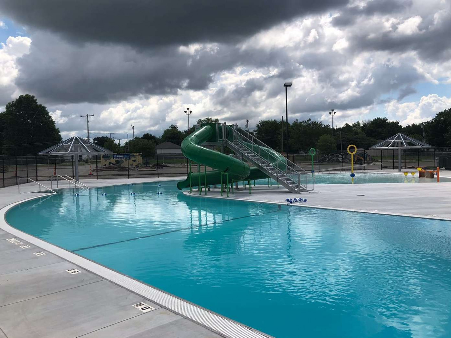 Commercial Swimming Pool Maintenance Tulsa, Owasso & Broken Arrow, OK